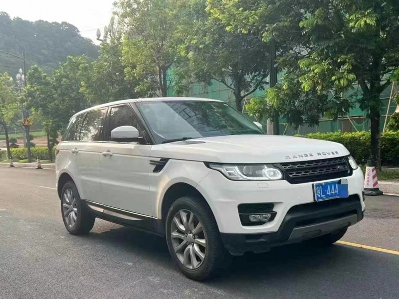 广州16年路虎揽胜运动3