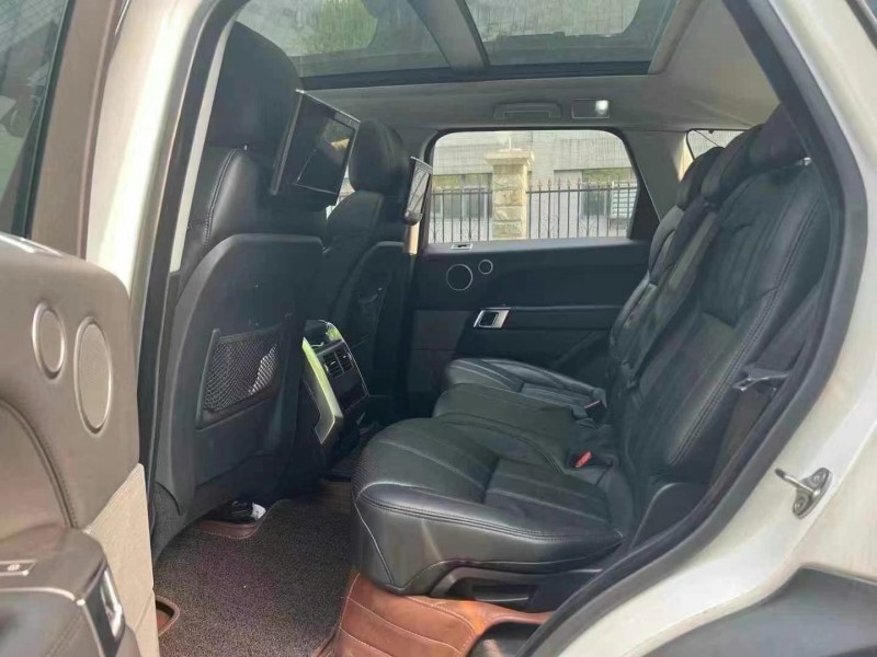 广州16年路虎揽胜运动4