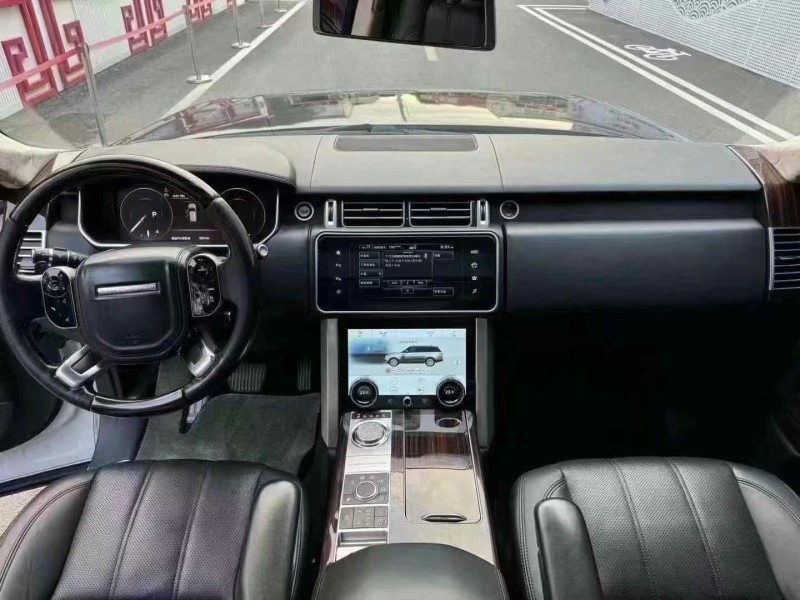 济宁16年路虎揽胜行政4