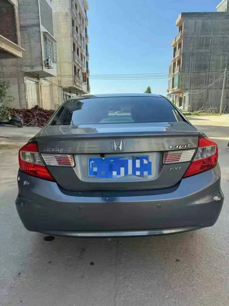 济宁13年本田思域5