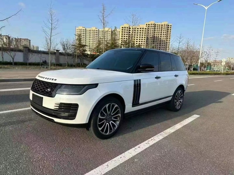 济宁17年路虎揽胜行政3