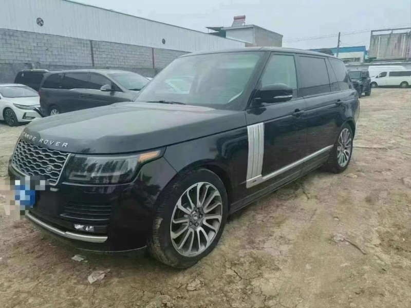 济宁17年路虎揽胜行政3