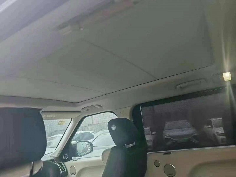 济宁17年路虎揽胜行政5