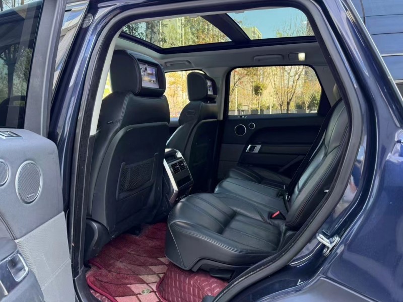 济宁17年路虎揽胜运动5