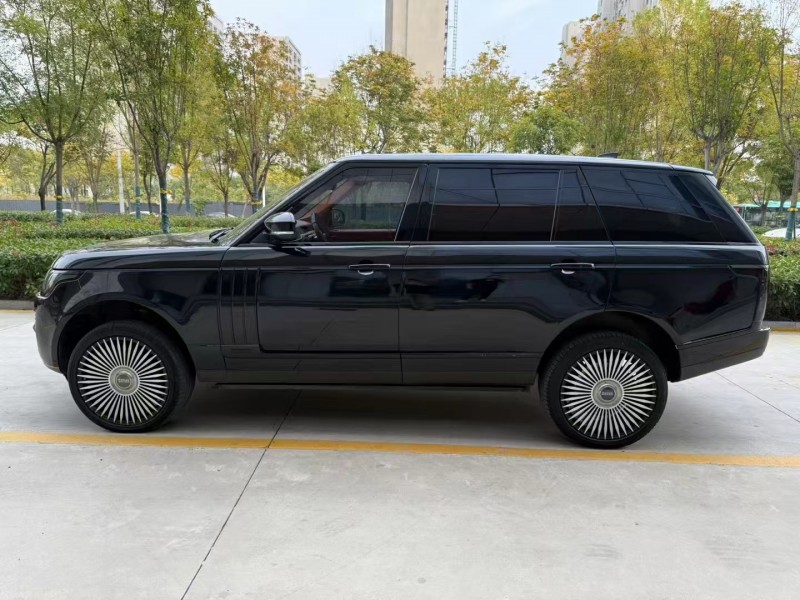 济宁18年路虎揽胜行政7