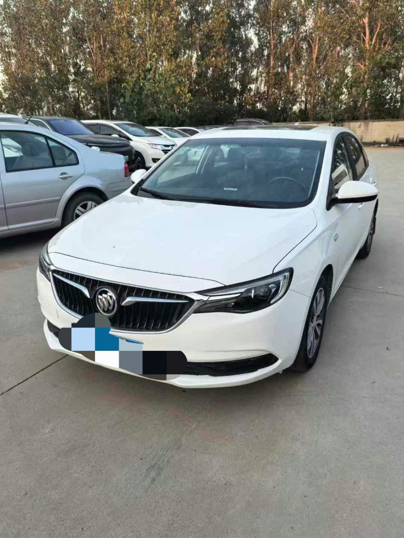 盐城20年别克英朗3