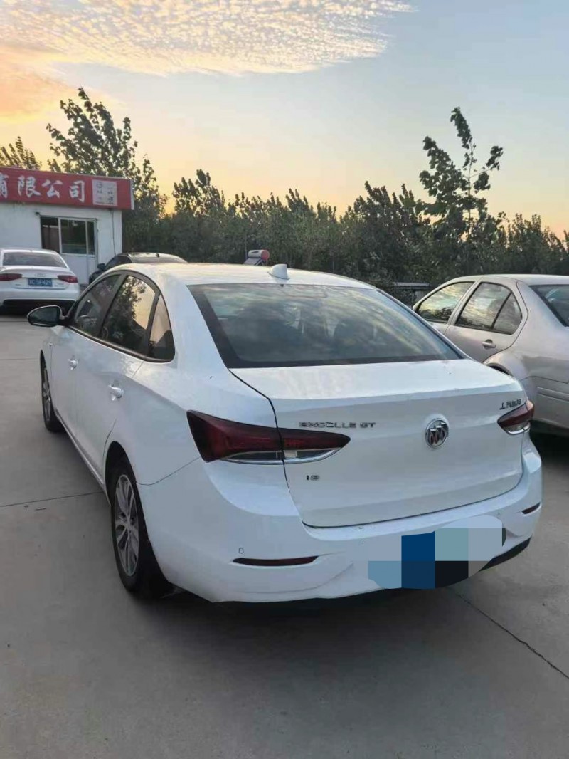 盐城20年别克英朗4