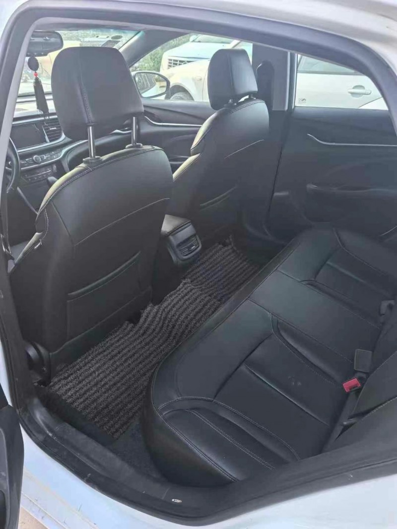 盐城20年别克英朗6