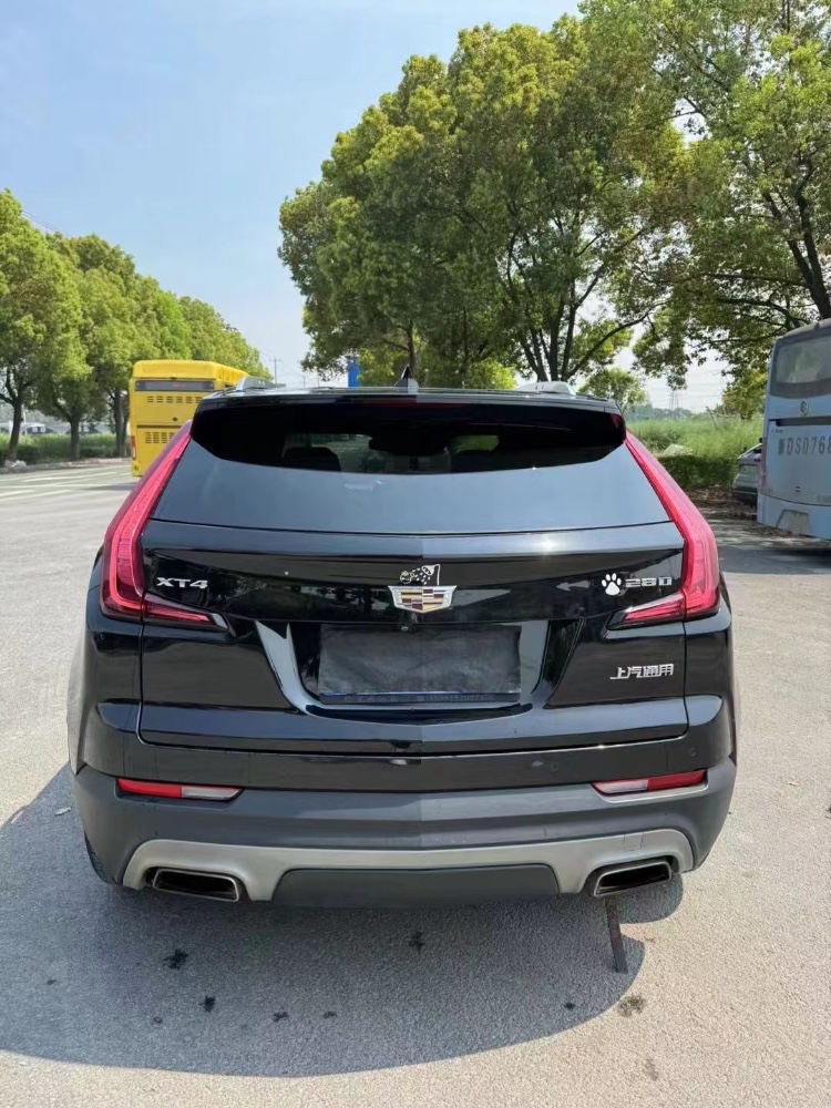 聊城21年凱迪拉克XT44