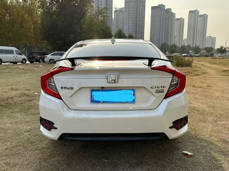 郑州17年本田思域6