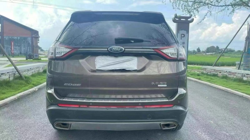 济宁16年福特锐界9