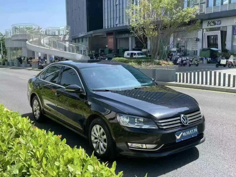 深圳16年大众帕萨特2