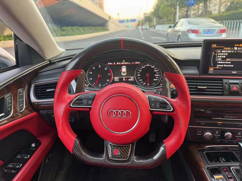 广州15年奥迪A7L4