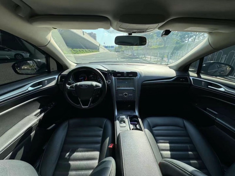 广州20年福特蒙迪欧5