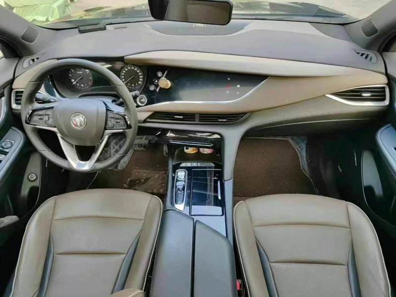 广州21年别克昂科旗6