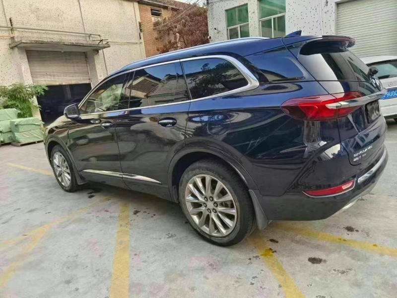 广州21年别克昂科旗7