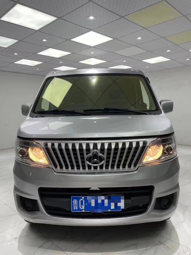 成都21年長安汽車M601