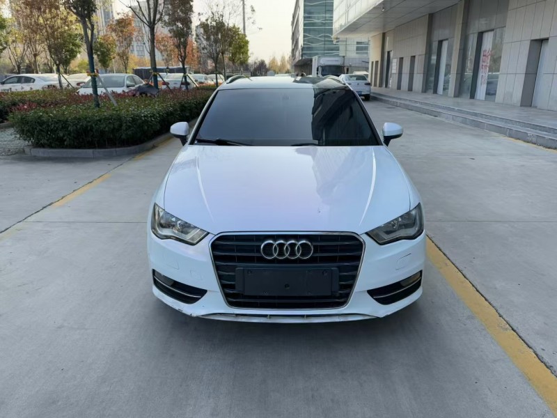 济宁15年奥迪A31