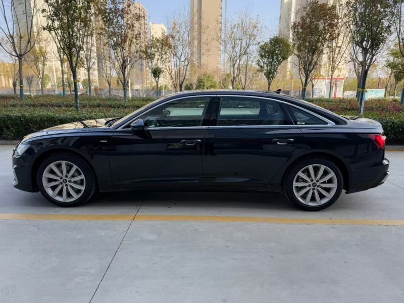 济宁24年奥迪A6L8
