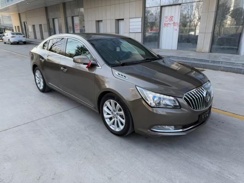 济宁15年别克君越2