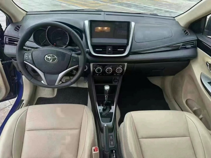 湛江17年豐田YARiS L 致享7