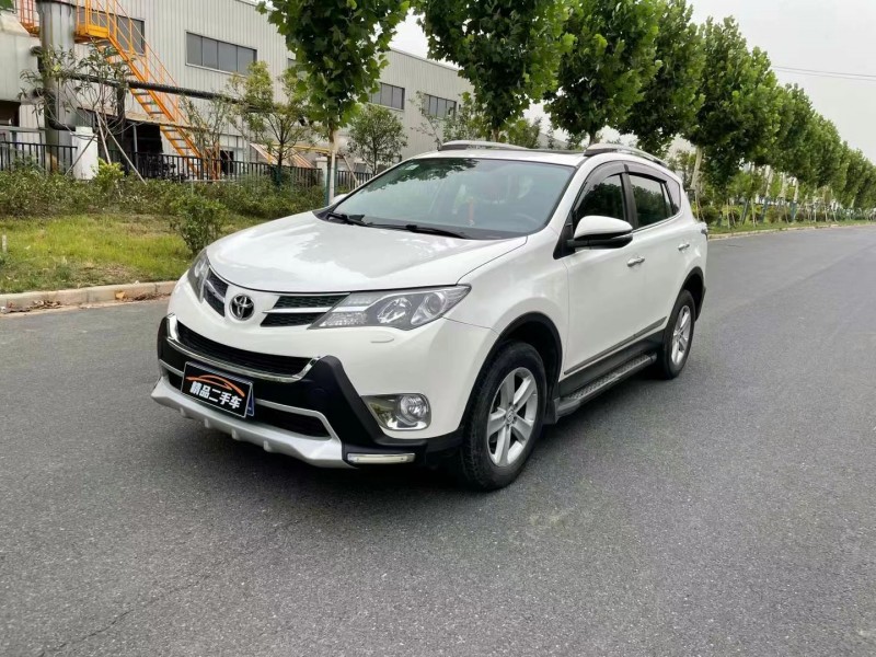 徐州14年丰田RAV43