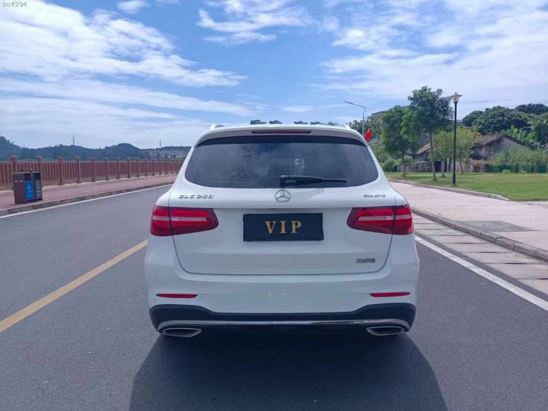 东莞18年奔驰GLC9
