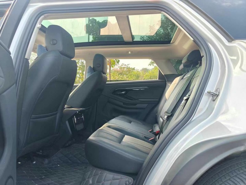 东莞22年路虎极光5