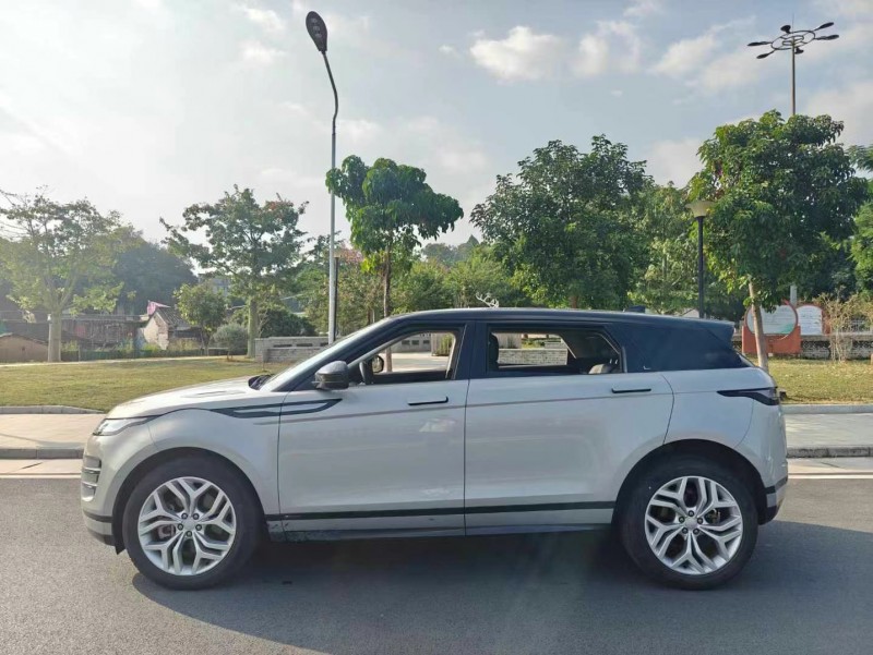 东莞22年路虎极光7