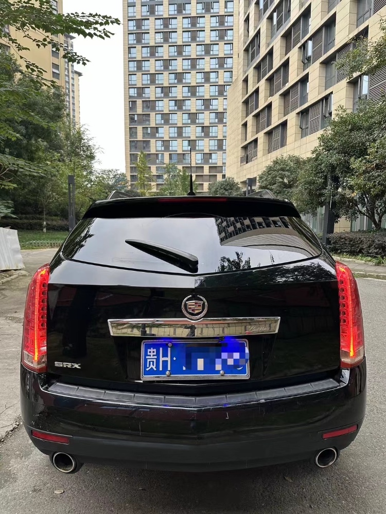 成都13年凱迪拉克SRX9