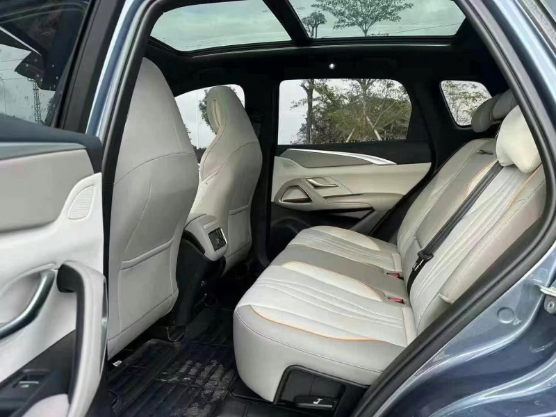 佛山23年比亚迪宋8