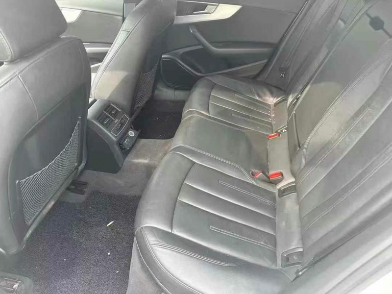 徐州19年奥迪A4L4