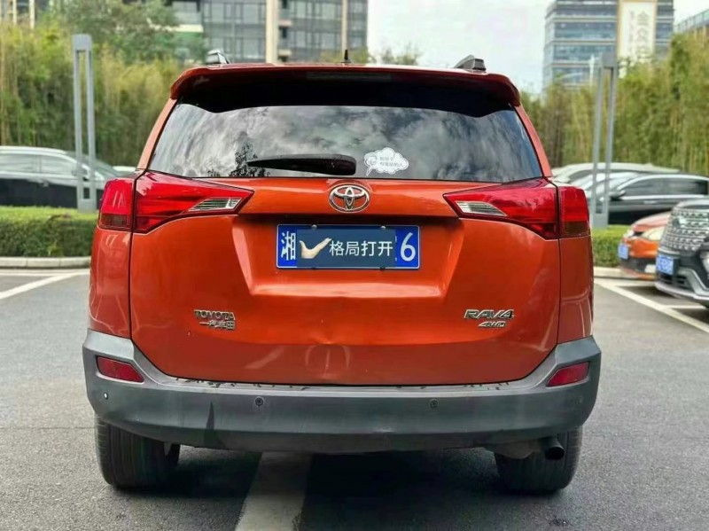 佛山13年丰田RAV4荣放2