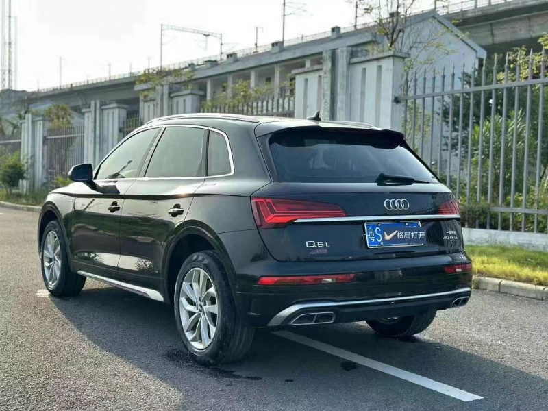 东莞21年奥迪Q58