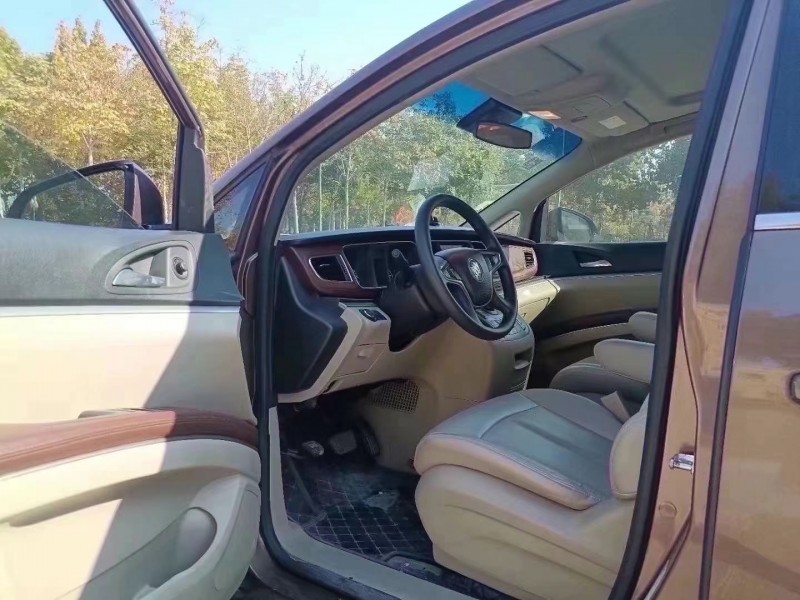 济宁20年别克GL89