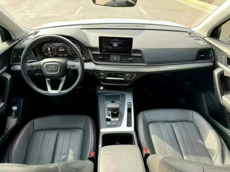 枣庄20年奥迪Q56