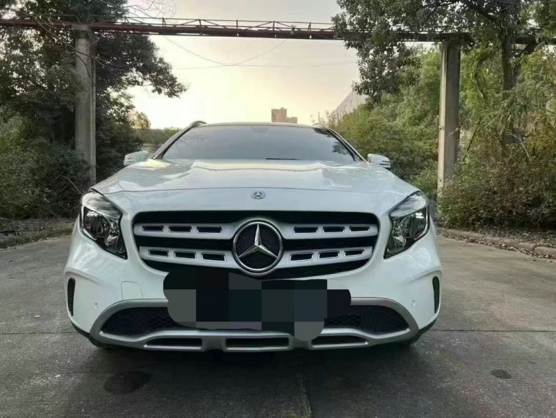 邵阳19年奔驰GLA1