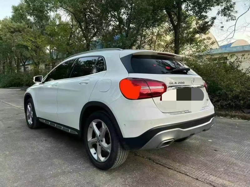 邵阳19年奔驰GLA3