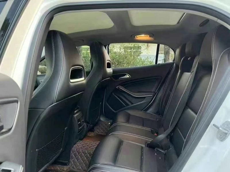 邵阳19年奔驰GLA9