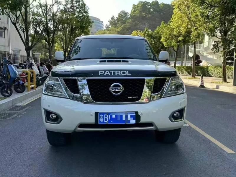 广州18年日产途乐1