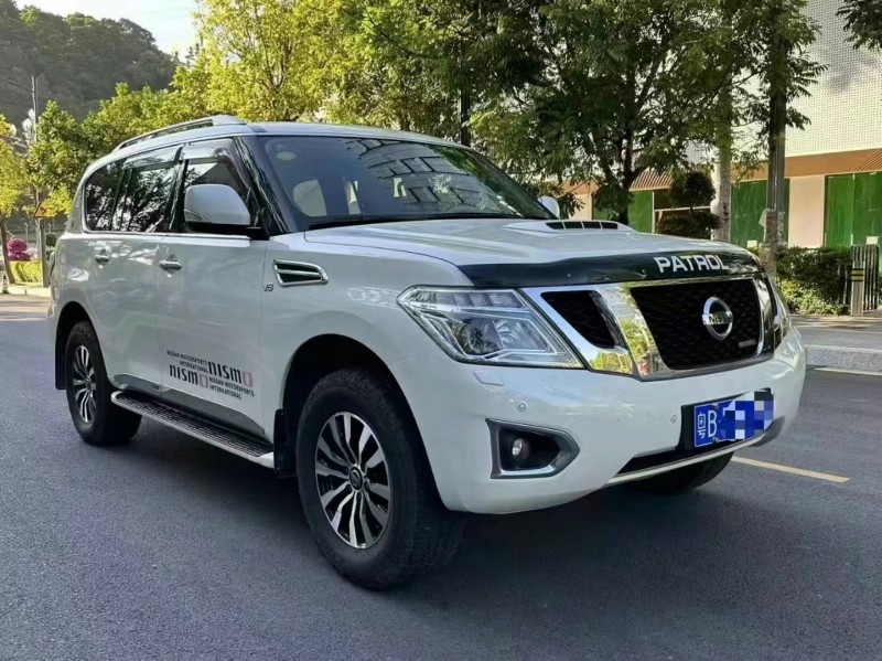 广州18年日产途乐2
