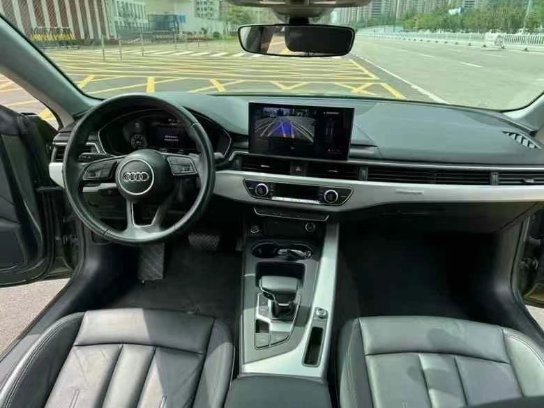 济宁21年奥迪A55