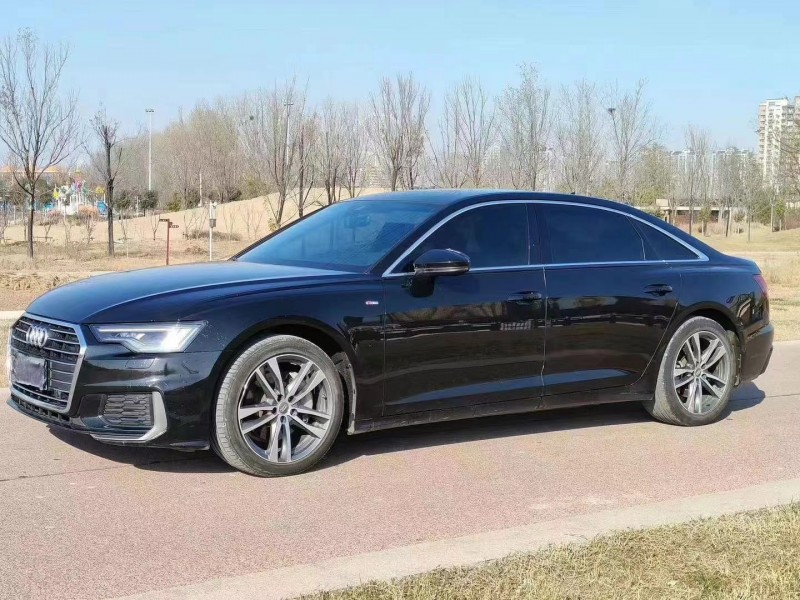 泰安21年奥迪A6L3