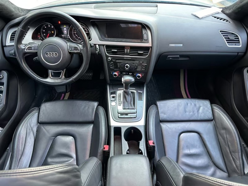 济宁15年奥迪A55