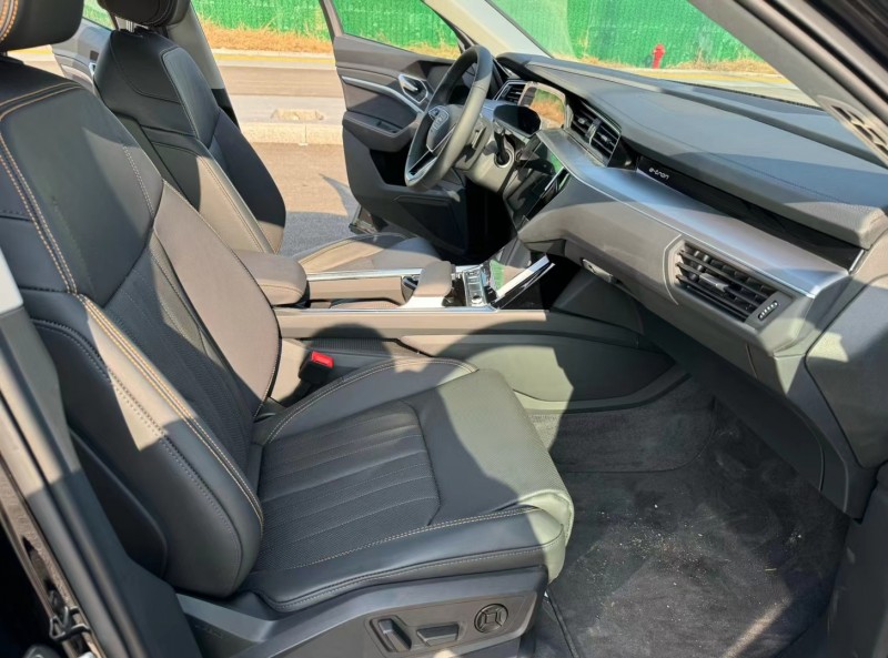 枣庄24年奥迪Q54