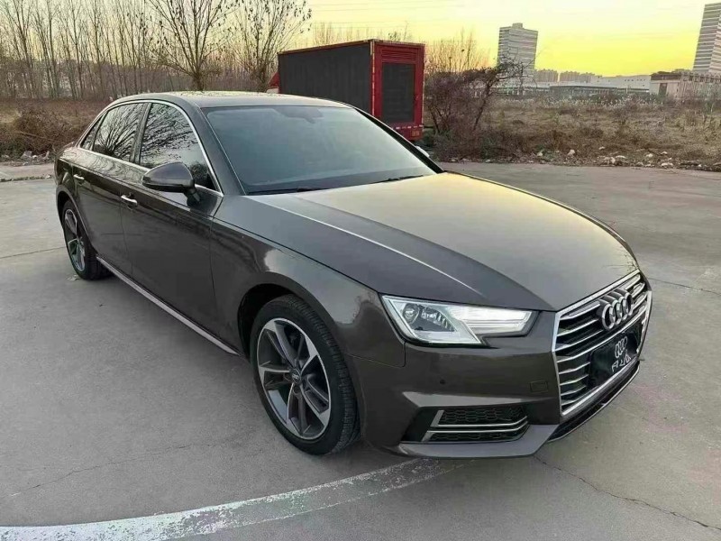 济宁19年奥迪A4L3