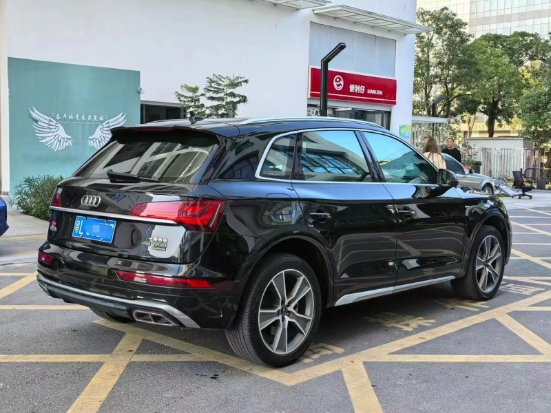 深圳22年奥迪Q57