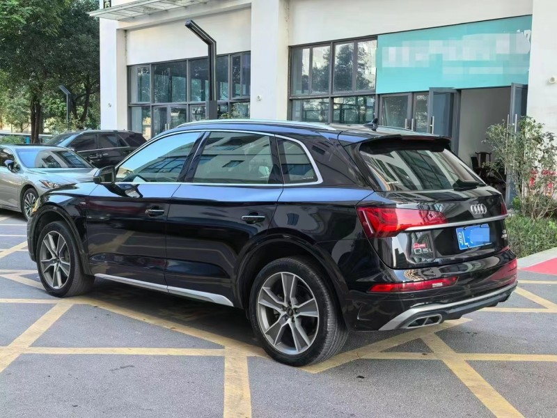 深圳22年奥迪Q58