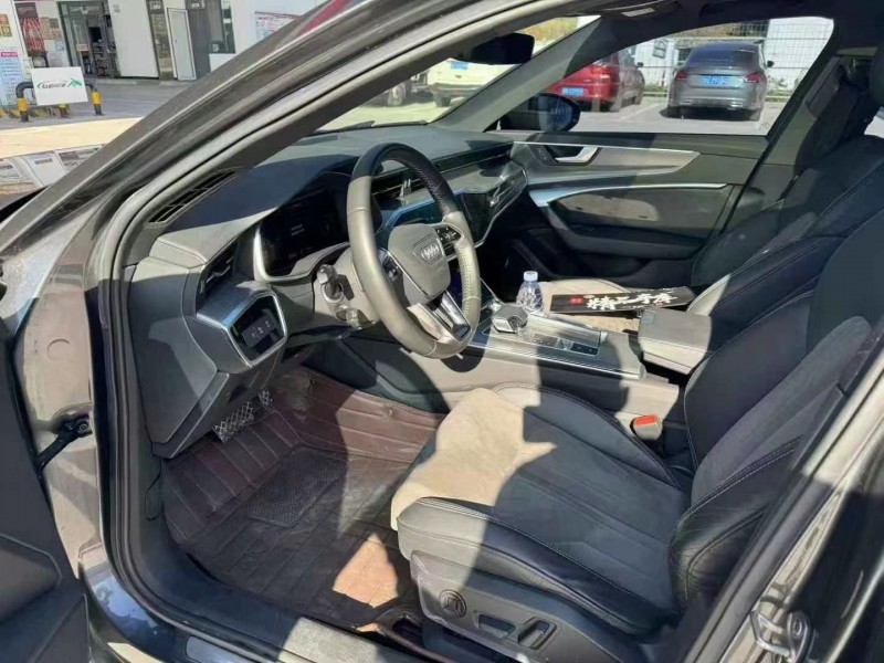 济宁20年奥迪A6L5