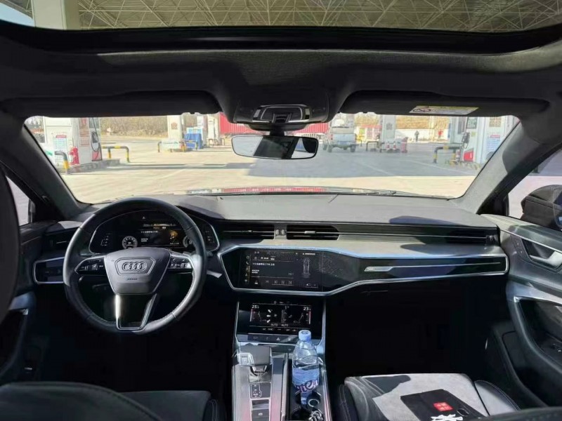 济宁20年奥迪A6L8